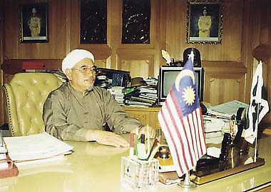 hadi_desk (18K)